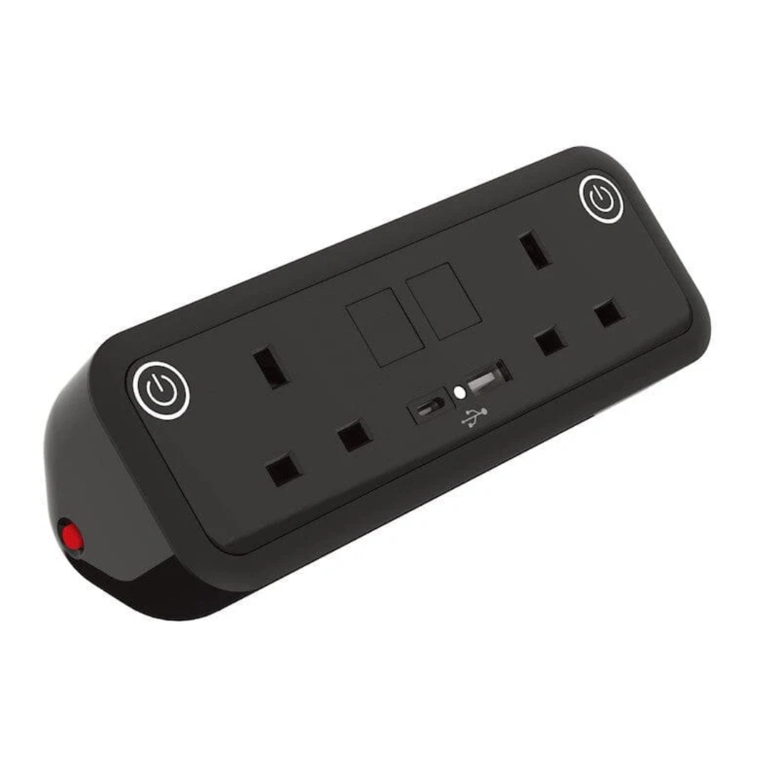 Sourcetec Uno with 2 Power and Dual Fast Charge USB A+C